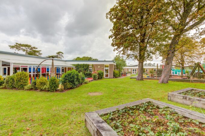 Longwood School & Nursery